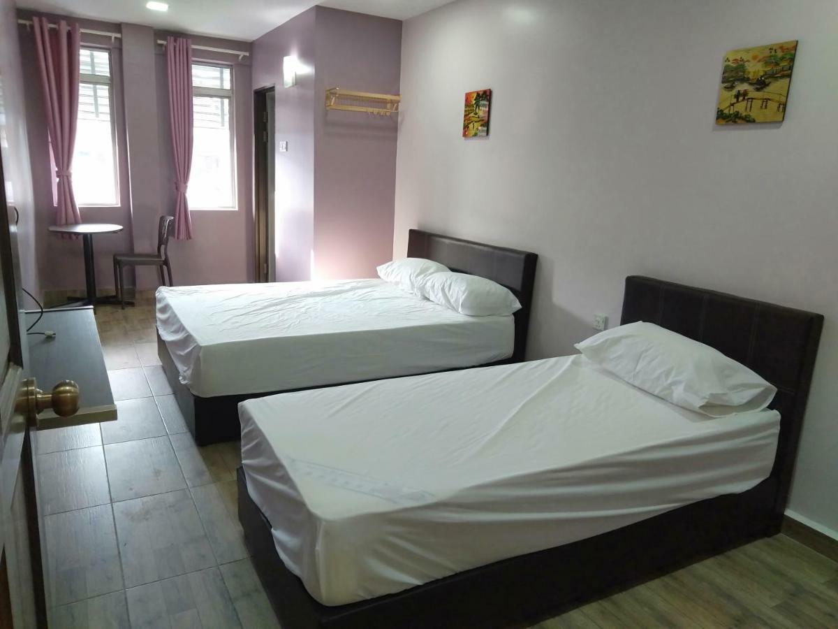 Purple Dream Home Teluk Panglima Garang Ngoại thất bức ảnh