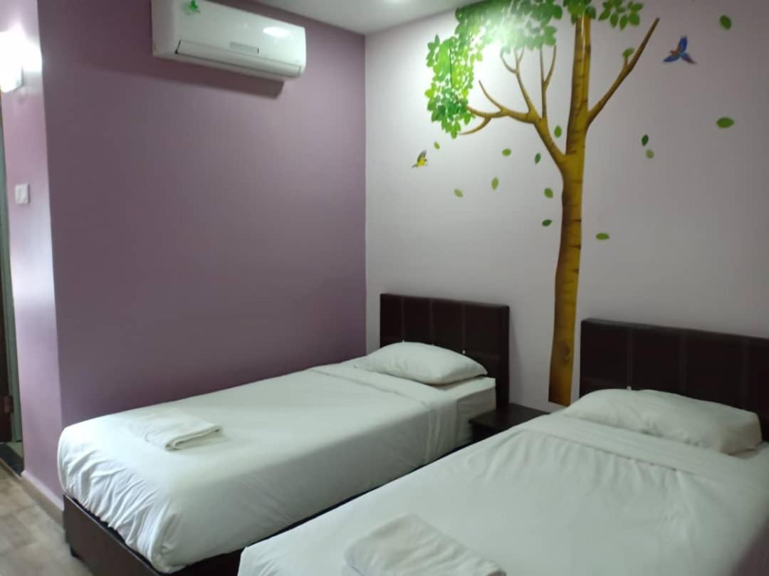 Purple Dream Home Teluk Panglima Garang Ngoại thất bức ảnh